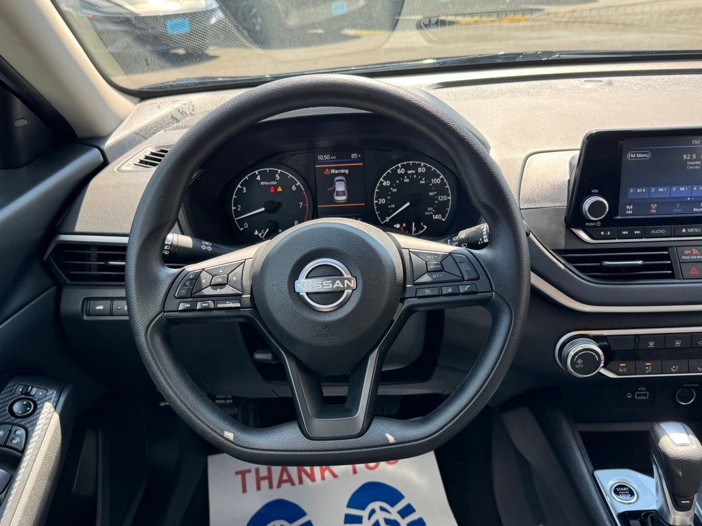 Used 2024 Nissan Altima 2.5 S FWD image 17