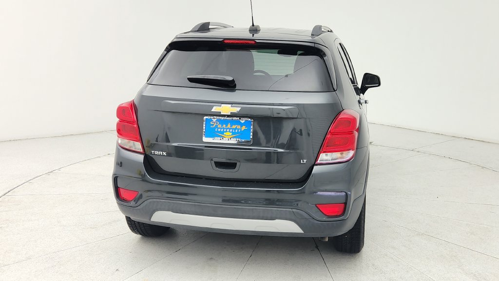 Used 2018 Chevrolet Trax LT w/ LT Convenience Package FWD image 6