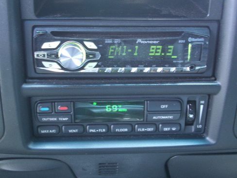 Used 2002 Ford F150 Harley-Davidson RWD image 28