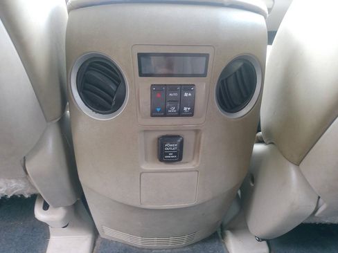 Used 2011 Honda Pilot EX-L image 25