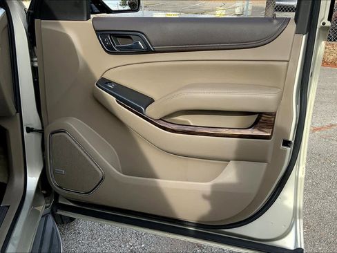 Used 2015 GMC Yukon SLT w/ Open Road Package image 20