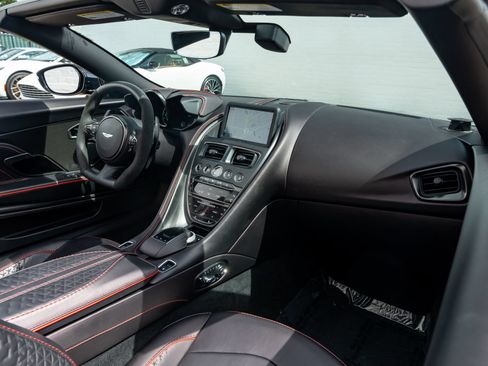 Used 2023 Aston Martin DBS Superleggera Volante RWD image 10