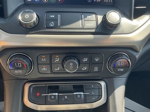 Used 2020 GMC Acadia Denali w/ Technology Package AWD/4WD image 27