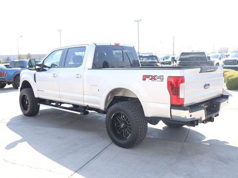 Used 2019 Ford F350 Lariat w/ Lariat Ultimate Package AWD/4WD image 4