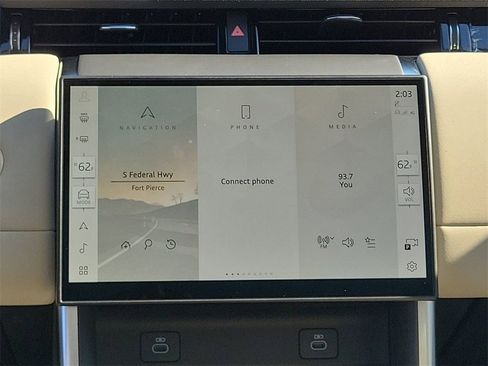 New 2025 Land Rover Discovery Sport S image 21