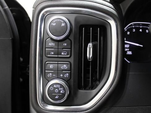 Used 2019 GMC Sierra 1500 SLT w/ SLT Premium Package image 43