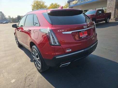 Used 2025 Cadillac XT5 Sportv image 3