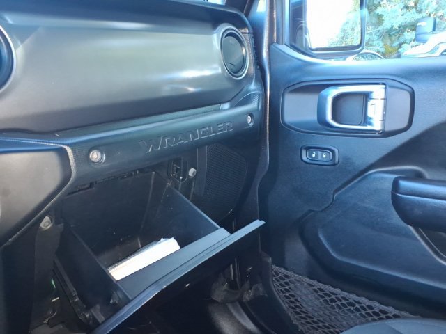 Certified 2021 Jeep Wrangler Unlimited Sport AWD/4WD image 25