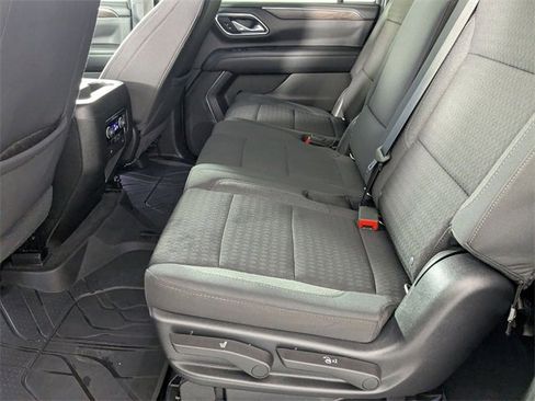 Used 2021 Chevrolet Suburban LS image 26
