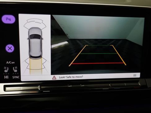 Used 2025 Volkswagen Atlas Cross Sport SEL R-Line image 10