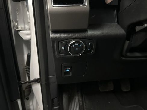 Used 2021 Ford Expedition Max XLT AWD/4WD image 31