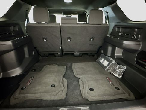 Used 2025 Toyota 4Runner TRD Off-Road image 30