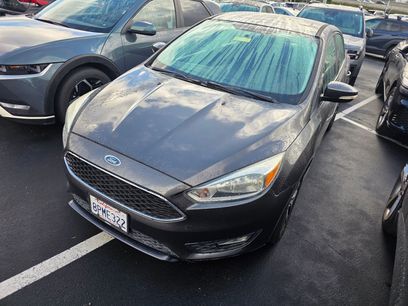 Used 2015 Ford Focus SE w/ SE Sport Package