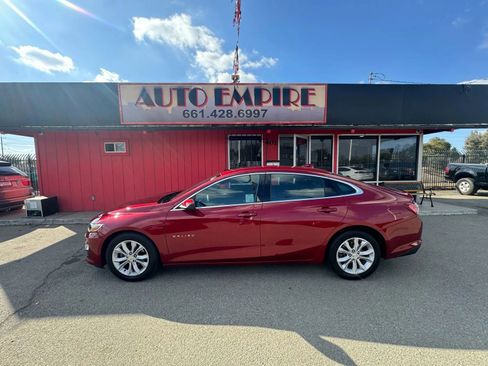 Used 2019 Chevrolet Malibu LT image 1