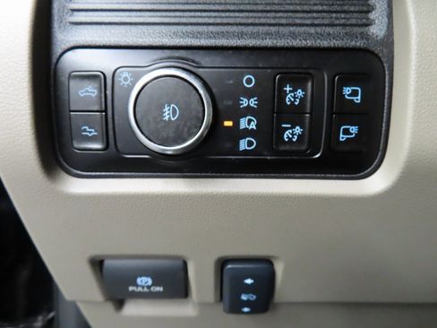 Used 2025 Ford F350 Platinum w/ Platinum Plus Package image 62