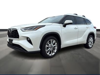 Used 2021 Toyota Highlander Limited