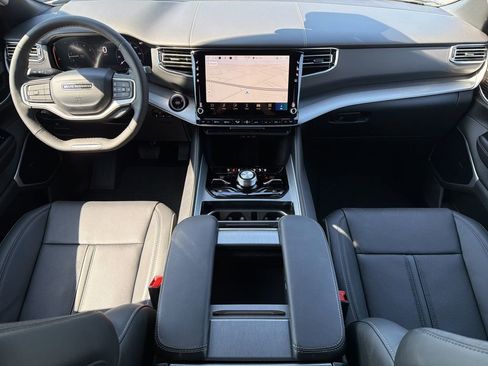 New 2026 Jeep Grand Wagoneer Limited AWD/4WD image 34
