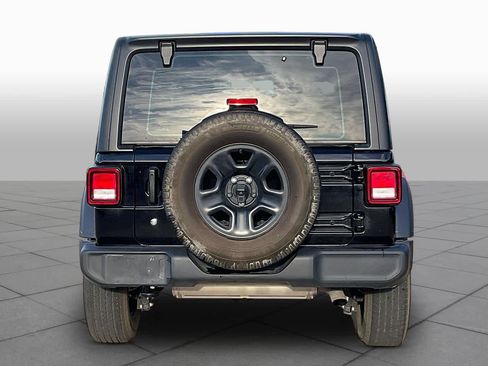 Used 2023 Jeep Wrangler Sport AWD/4WD image 6