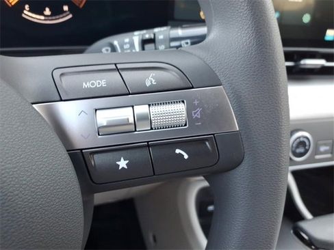 New 2026 Hyundai Kona SE image 22