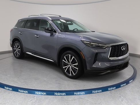 Certified 2023 INFINITI QX60 Sensory w/ Vision Package AWD/4WD image 3