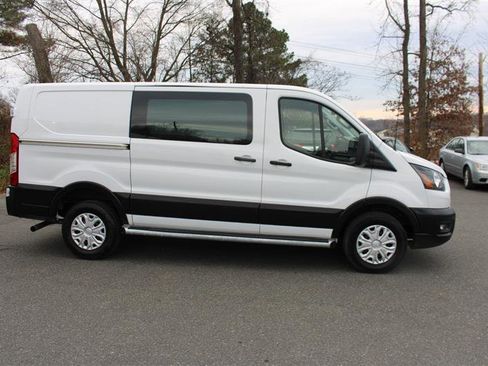 Used 2024 Ford Transit 250 Low Roof w/ Exterior Upgrade Package image 9