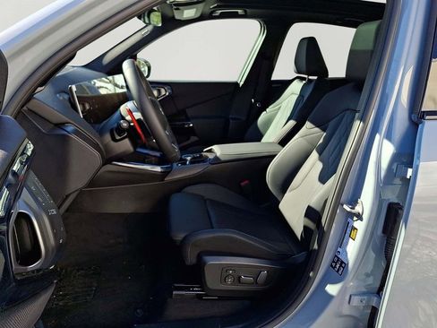 Used 2026 BMW X3 M50 w/ Premium Package image 14