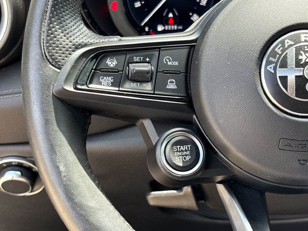 Used 2024 Alfa Romeo Tonale Ti w/ Active Assist Package AWD/4WD image 19