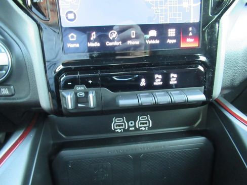 Used 2025 RAM 1500 Rebel w/ Rebel Level 1 Equipment Group AWD/4WD image 27
