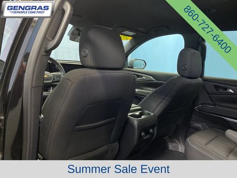 Used 2024 Chevrolet Traverse LT w/ Trailering Package AWD/4WD image 27
