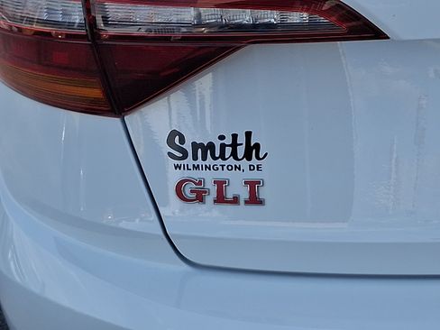 Used 2019 Volkswagen Jetta GLI FWD image 29