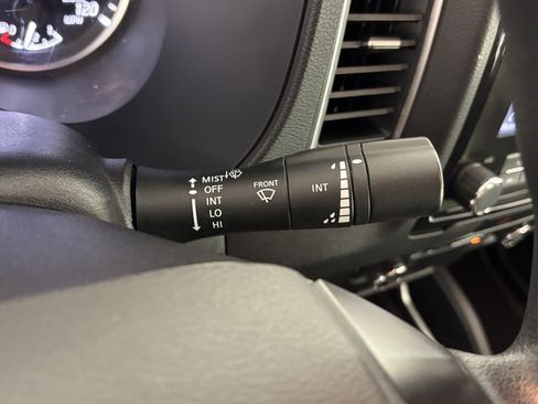 Used 2022 Nissan Frontier SV image 20