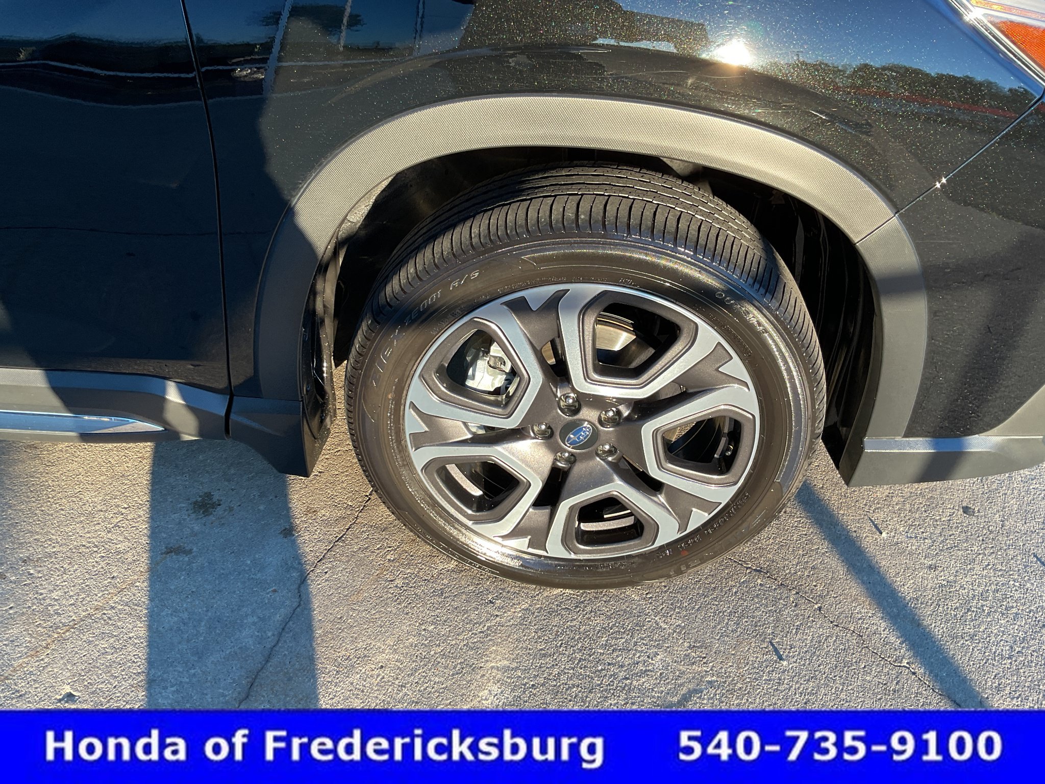 Used 2025 Subaru Ascent Touring AWD/4WD image 13