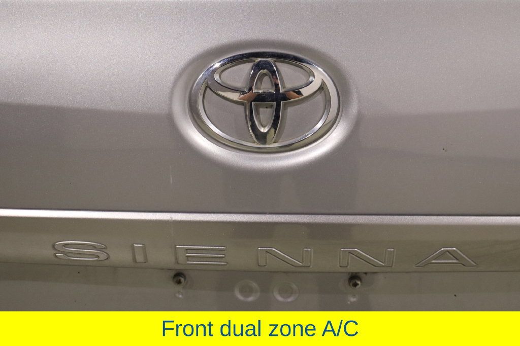 Used 2014 Toyota Sienna LE FWD image 15