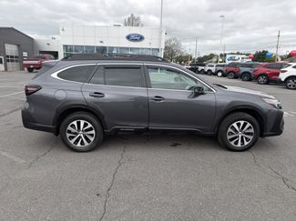 Used 2025 Subaru Outback Premium AWD/4WD video 2