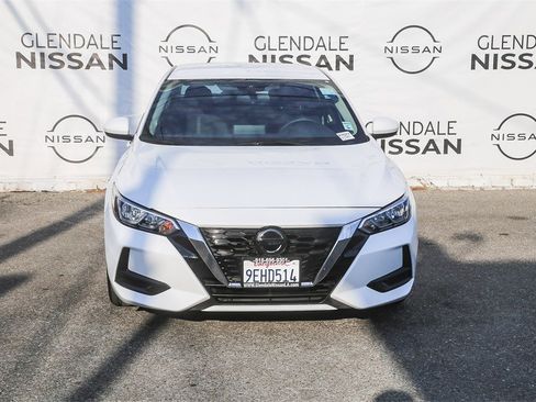 Used 2022 Nissan Sentra SV w/ All-Weather Package image 2