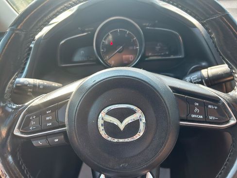 Used 2017 MAZDA MAZDA3 Grand Touring FWD image 13