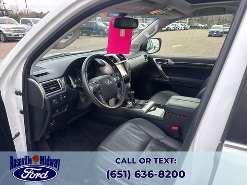 Used 2015 Lexus GX 460 image 25