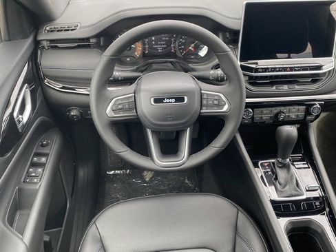 New 2026 Jeep Compass Limited image 34