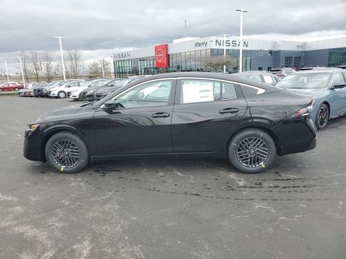 New 2026 Nissan Sentra SV w/ Floor Mat Package image 4