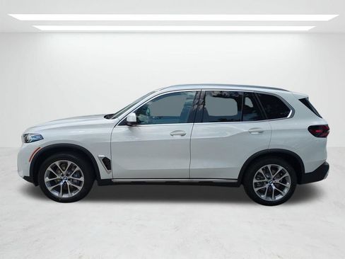 New 2026 BMW X5 sDrive40i w/ Parking Assistance Package RWD image 7