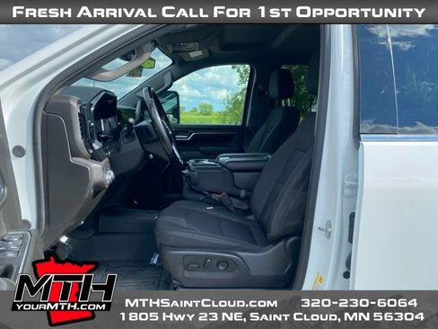 Used 2024 GMC Sierra 2500 SLE w/ SLE Convenience Package AWD/4WD image 9