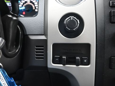 Used 2011 Ford F150 XLT w/ XLT Chrome Pkg image 20