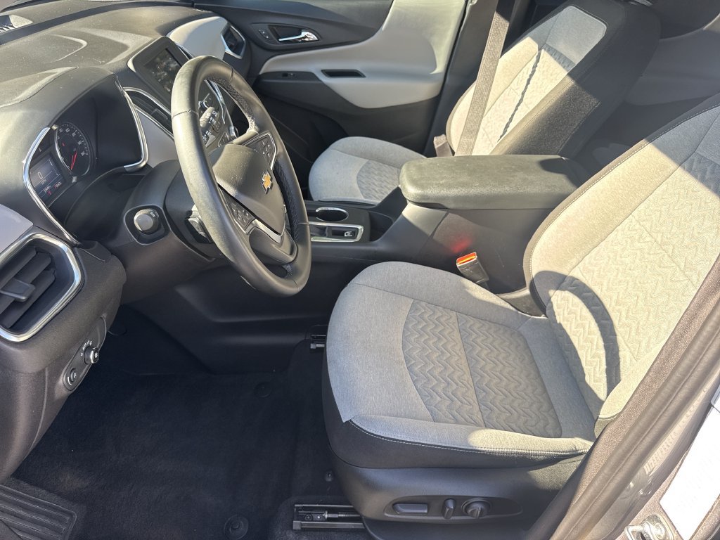 Used 2024 Chevrolet Equinox LT AWD/4WD image 9