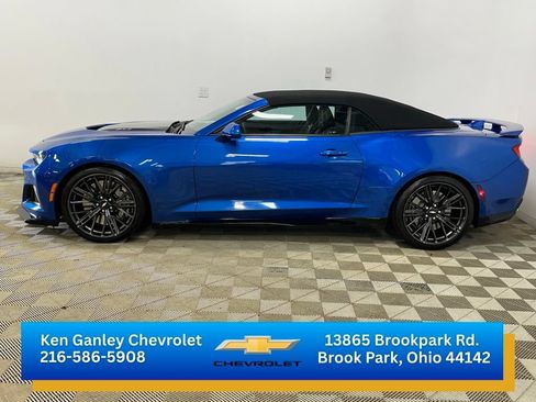 Certified 2018 Chevrolet Camaro ZL1 RWD image 6