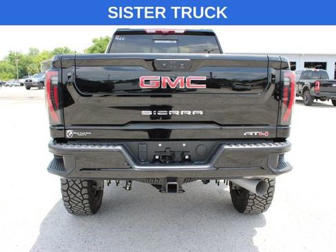 Used 2026 GMC Sierra 2500 AT4 w/ AT4 Premium Plus Package AWD/4WD image 10