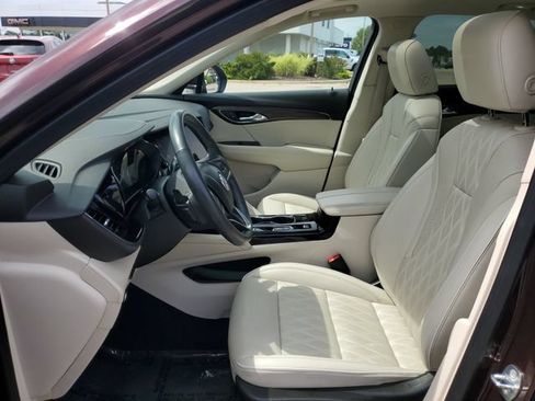 Used 2023 Buick Envision Avenir AWD/4WD image 11