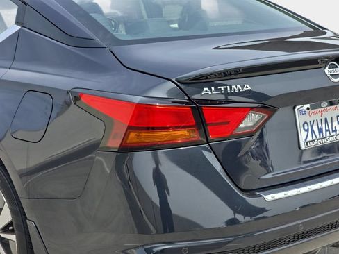 Used 2020 Nissan Altima 2.5 SL AWD/4WD image 37