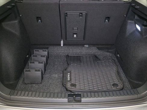 Certified 2024 Volkswagen Taos S FWD image 13