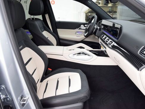 New 2026 Mercedes-Benz GLE 53 AMG 4MATIC image 16