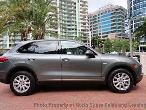 Used 2014 Porsche Cayenne Diesel image 4